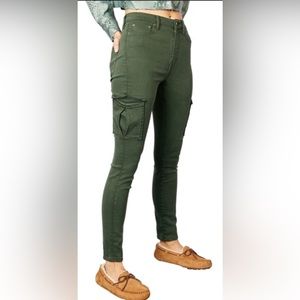 ETICA OLIVE GISELLE SKINNY CARGO PANTS Size 27 (4) NWT